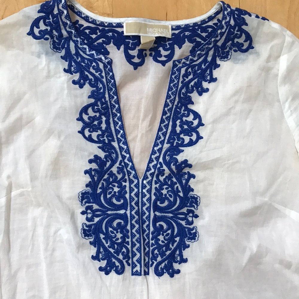 Michael Kors white & blue embroidered beach cover - Picture 3 of 4